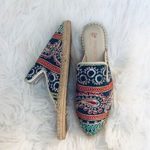 Women mule shoes